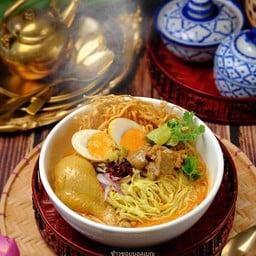 092ข้าวซอยพิเศษจุใจไก่หมู