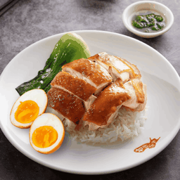 ข้าวหน้าไก่ซีอิ้ว