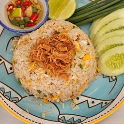 ข้าวผัดกระเทียม