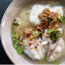 ข้าวต้มปลาเก๋า