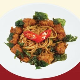 สปาเก็ตตี้กะเพราพริกแห้งไก่กรอบ