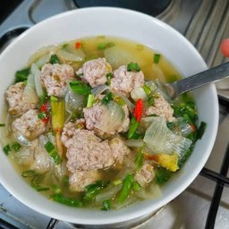 เล้งหมูก้อน