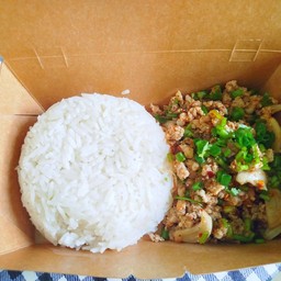 ข้าวลาบหมู