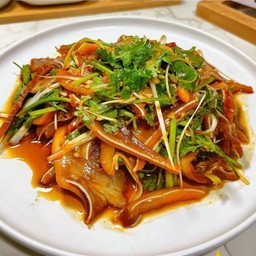 032 ยำหูหมู 凉拌猪耳朵