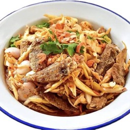 ยำมะม่วงปลากรอบ