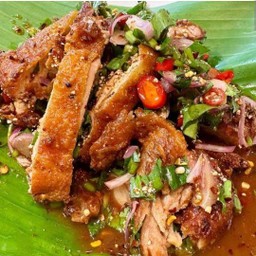 น้ำตกไก่ย่าง