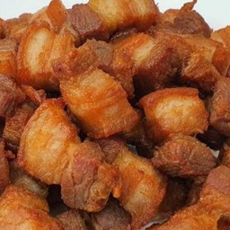 หมูสามชั้นแดดเดียว