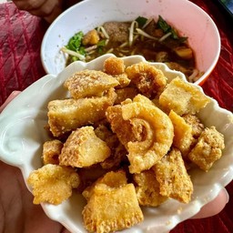 กากหมูเจียว