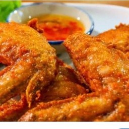 ปีกไก่ทอด