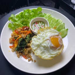 กะเพราหมูสับ