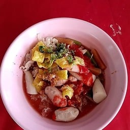 ก๋วยเตี๋ยวปู่ย่าร้านเจ๊ใหญ่