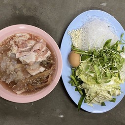 ชุดใหญ่