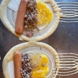 หมูสับ+ไข่+ไส้กรอก