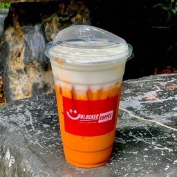 Ice Thai tea late