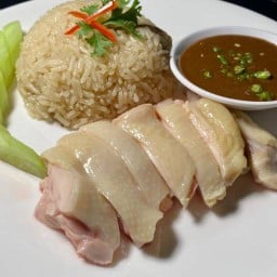 ข้าวมันไก่เฮียเม่นสไลต์สิงคโปร์ ข่วงสิงห์