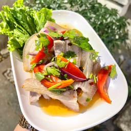 ยำสามชั้น