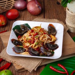 ตำไข่เยี่ยวม้าลาว