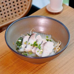 ก๋วยเตี๋ยวปลาสด