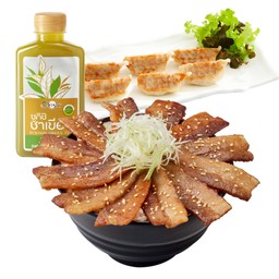 ชุดข้าวหน้าหมูสามชั้นสุขล้น เมกะไซส์ 12 ชิ้น + เกี๊ยวซ่า 6 ชิ้น + ซูกิชิชาเขียว 1 ขวด