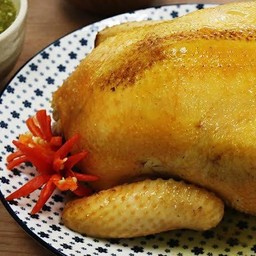 ไก่ไทยต้มน้ำปลา 1 ตัว