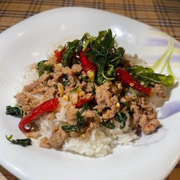 ข้าวกะเพราหมูสับ