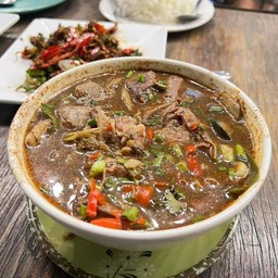 ต้มเครื่องในเนื้อ