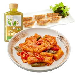 ชุดต๊อกโปกิผัดเกาหลีรสเผ็ด + เกี๊ยวซ่า 6 ชิ้น + ซูกิชิชาเขียว 1 ขวด