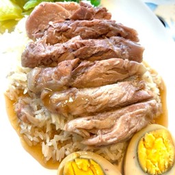 ข้าวเนื้อล้วน  ไข่ พิเศษ