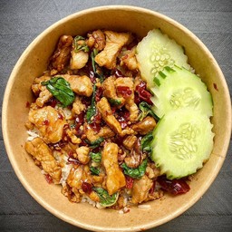 กะเพราหมูชิ้น