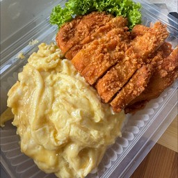 ข้าวไข่ข้นไก่กรอบ