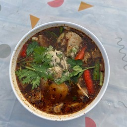 ต้มแซ่บกระดูกหมู