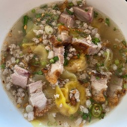 เกี๊ยว หมูกรอบ+หมูสับ