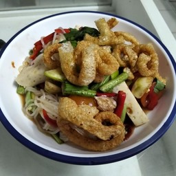 ตำหมูยอเส้นก๋วยจั๊บญวน