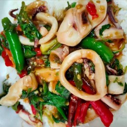 กะเพรานายหน่อง 😋😋 ระแหง หลังวัดมะเขือแจ้