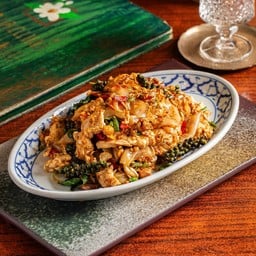 ก๋วยเตี๋ยวผัดขี้เมาไก่ Drunken Chicken Noodles