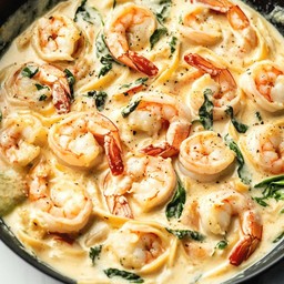 สปาเก็ตตี้กุ้งครีมผักโขม