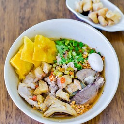 ก๋วยเตี๋ยวน้ำใส