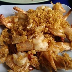 กุ้งทอดกระเทียม