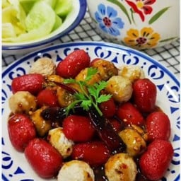 ลูกชิ้นทอด-ยำ หม่าล่า ข้าวปลาแกะ by จ้ำม่ำ