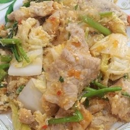 สุกี้แห้งหมู