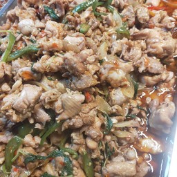 ผัดเผ็ดไก่