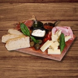 แอนติพาสตี้ บอร์ด