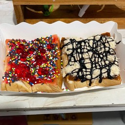 ลูกค้ากดเลือกไส้ได้ 2 ไส้นะคะ