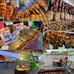 หมูปิ้งคลองถม ฟรีน้ำจิ้มแจ่ว(ไม่ใส่ผงชูรสไม่มีสารกันแสียจ้า)