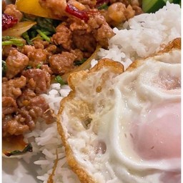 ครัว 81 (ร้านอาหารตามสั่ง)