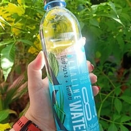 น้ำดื่มอัลคาไลน์