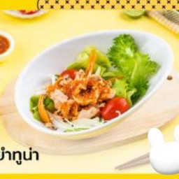 ยำทูน่า น้ำยำ เป็นสูตรเฉพาะทางร้าน สลัดผักจากสวนที่อยุธยา