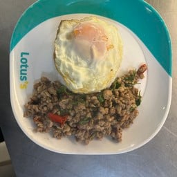 กระเพราหมูสับ [กระเพราถาด]