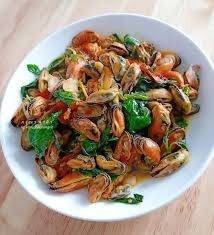 กระเพราหอยแมลงภู่