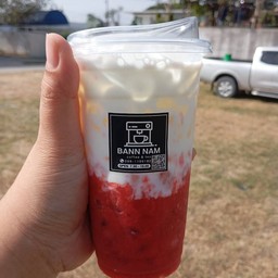 นมสดซอสสตอเบอรี่